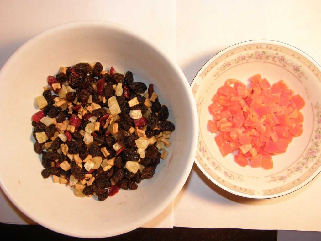 Papaya chunks were separated from the Fruit Mix