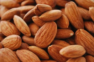 Almonds as a source of magnesium